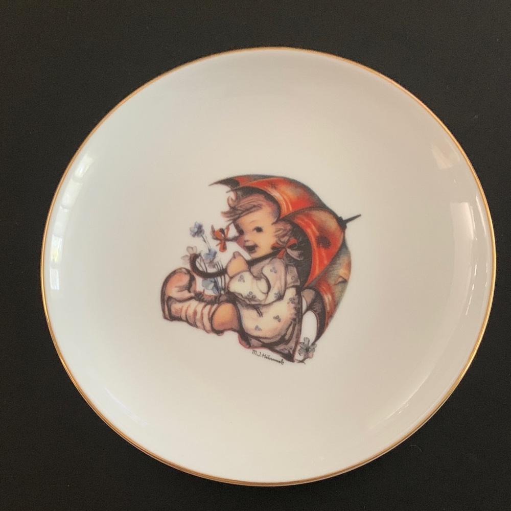 Hummel Porcelain Plate - White